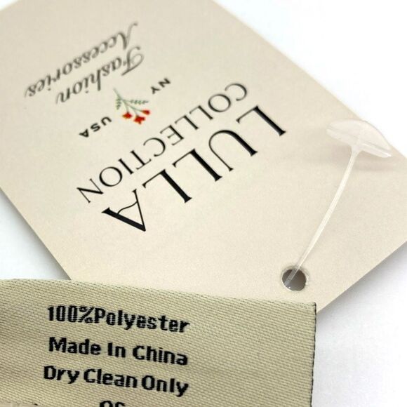 NWT Lulla Collection Italian Design Square Scarf 35” - Picture 9 of 10